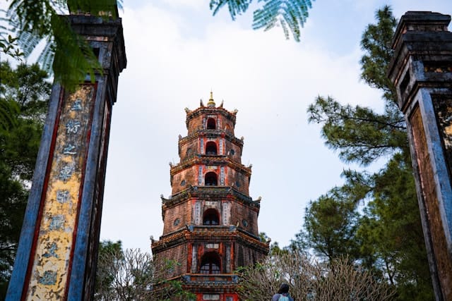 sam-szuchan-vKekG9hnnGw-unsplash