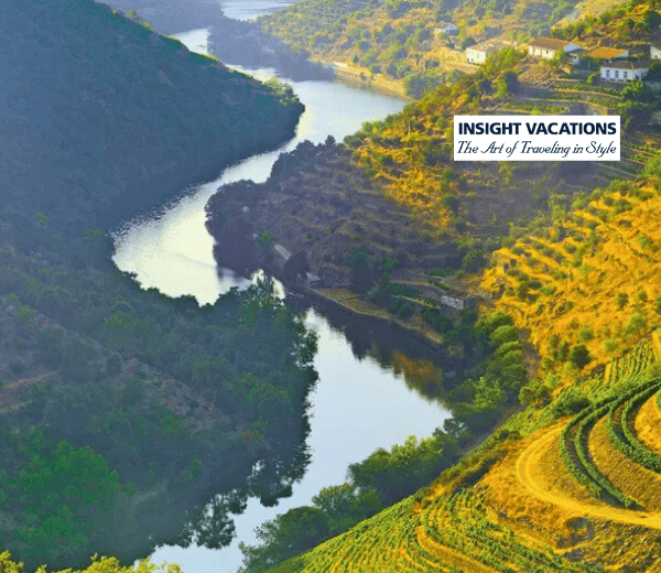 COUNTRY ROADS OF PORTUGAL (CLASSIC GROUP)