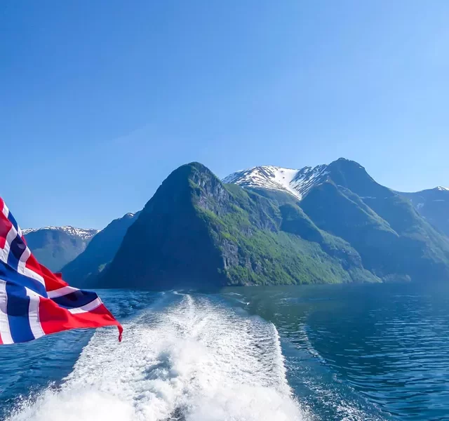 scenic-scandinavia-fjords-guided-tour-1