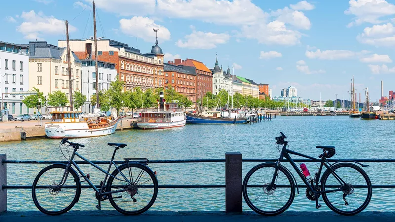 boats-port-helsinki-finland-1
