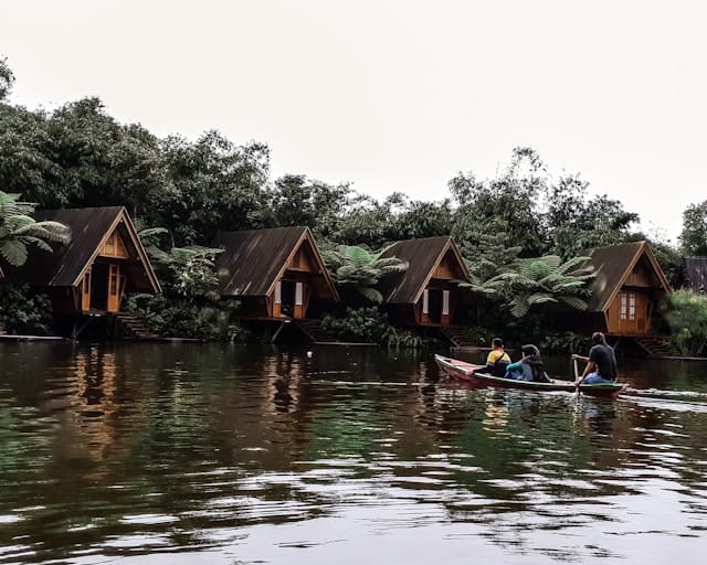 4D3N BANDUNG VIA KERTAJATI