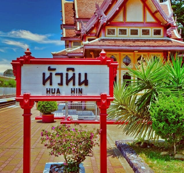 allphoto-bangkok-LyxoeBAUvuw-unsplash