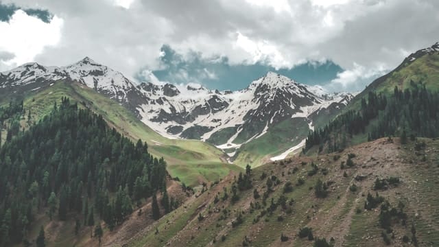 ahmed-2PdNtQ7blMw-unsplash