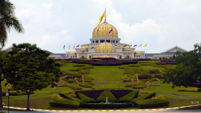 ashes-sitoula-V1HiU6tmPMk-unsplash