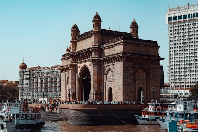 monaal-garg-yfXgoFroysY-unsplash